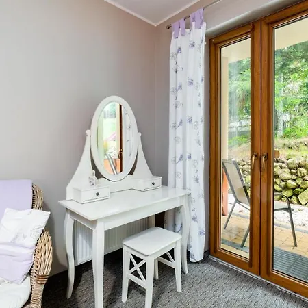 Couette-café Izbica Parking, Jacuzzi, Sauna Gratis Karpacz