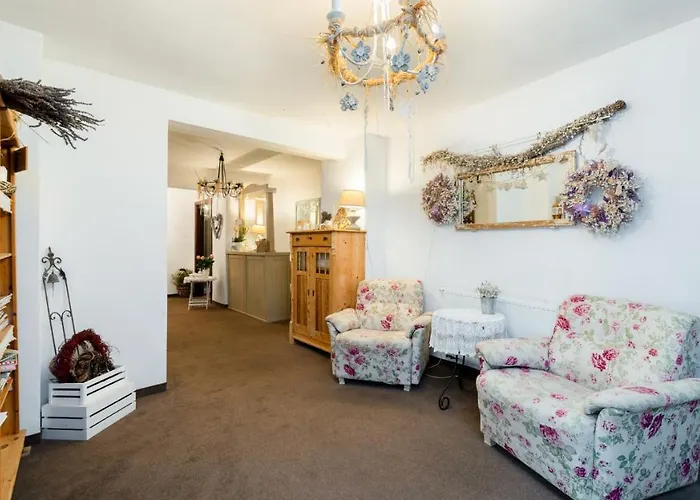 Izbica Parking, Jacuzzi, Sauna Gratis Couette-café 4*