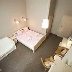 Izbica Parking, Jacuzzi, Sauna Gratis 卡尔帕奇