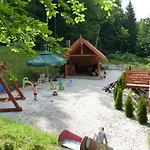 Izbica Parking, Jacuzzi, Sauna Gratis 3* 卡尔帕奇