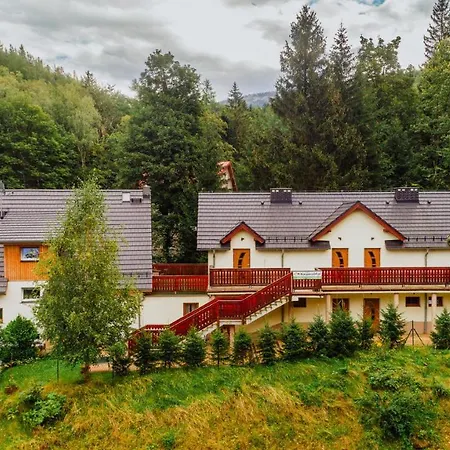 Izbica Parking, Jacuzzi, Sauna Gratis Карпач