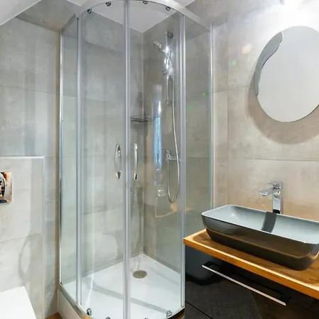 Izbica Parking, Jacuzzi, Sauna Gratis Bed & Breakfast Karpacz