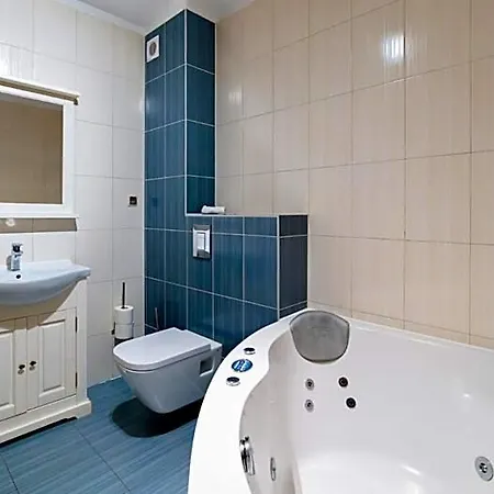 Izbica Parking, Jacuzzi, Sauna Gratis Panzió Karpacz
