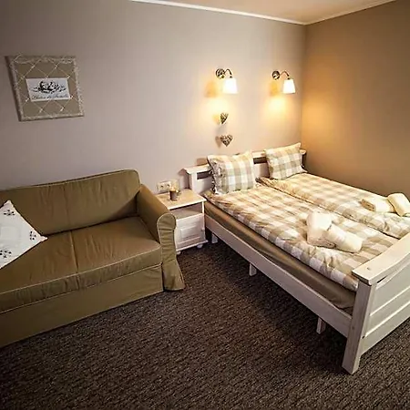 Izbica Parking, Jacuzzi, Sauna Gratis