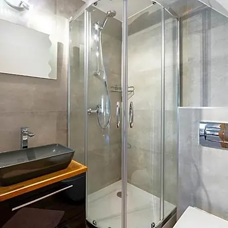 Izbica Parking, Jacuzzi, Sauna Gratis 4* Karpacz