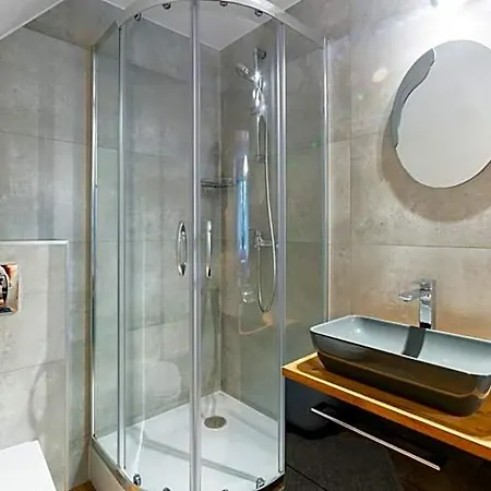 Izbica Parking, Jacuzzi, Sauna Gratis 4*